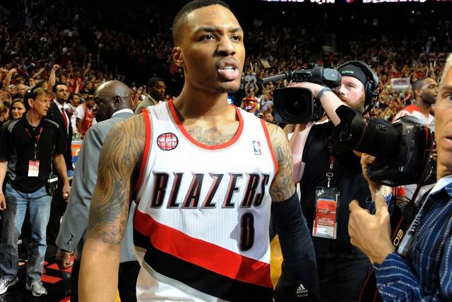 曼联考虑激活奥斯梅恩7500万欧解约金